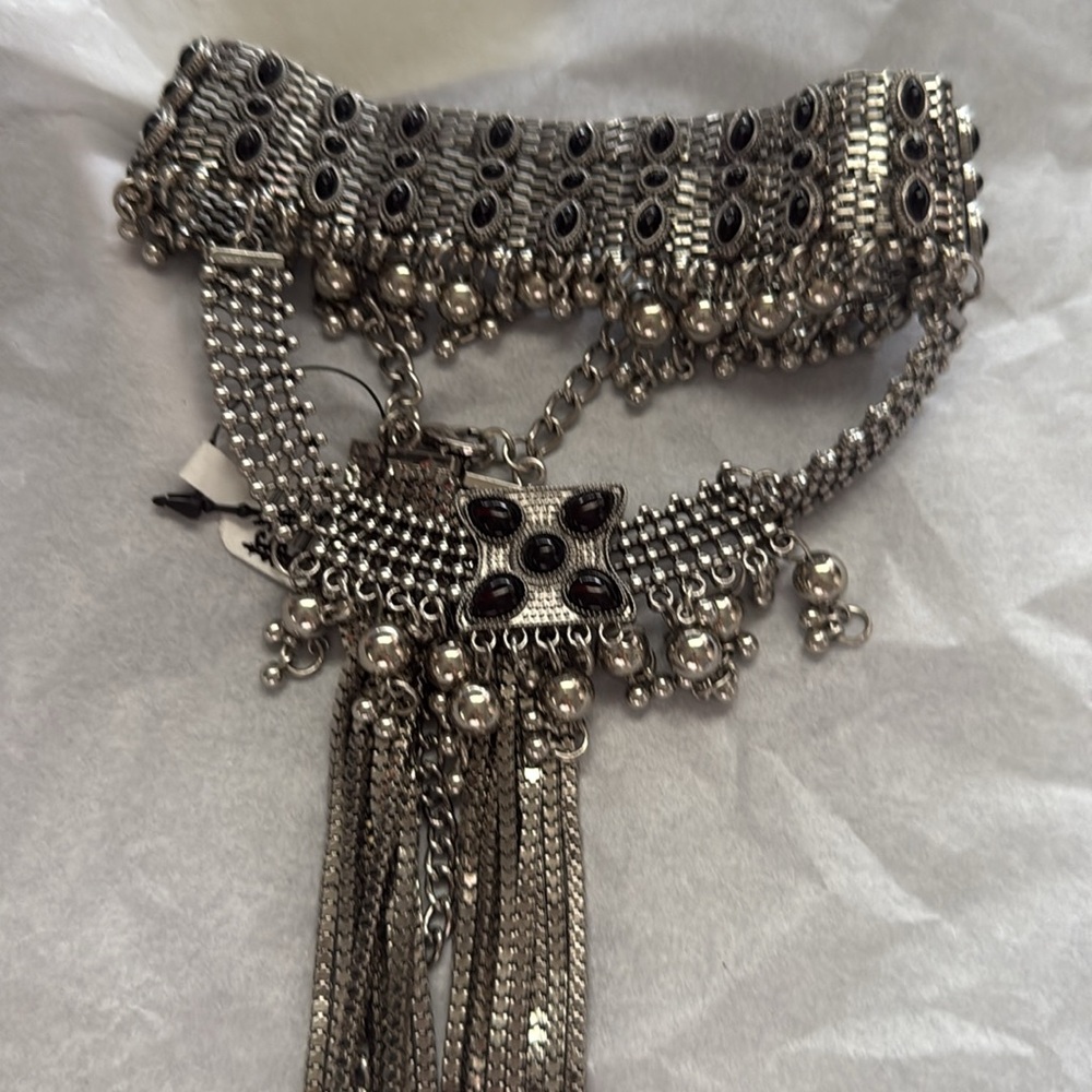 Sadie Necklace
NWT
Free People
Color - Silver - Picture 6 of 8